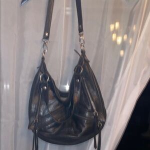 Elegant Black Leather Shoulder Bag